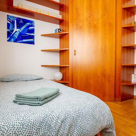 Attico Con Terrazzo Navigli Bocconi - Navigliapartments มิลาน ภายนอก รูปภาพ